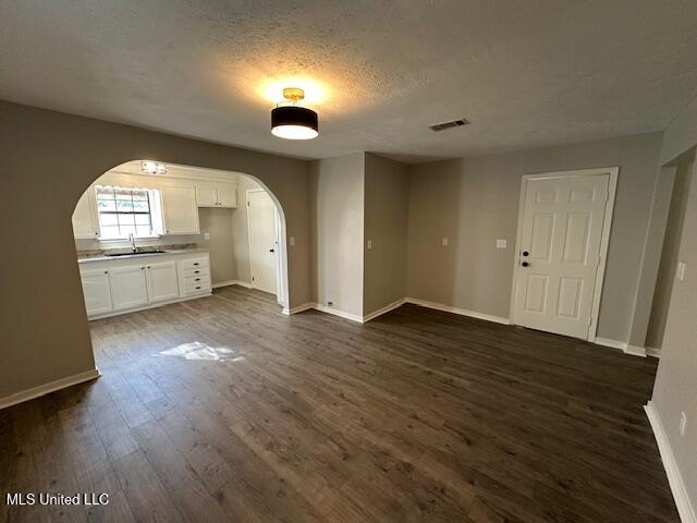 319 Ragan Street Pelahatchie, MS 39145 - Photo 14 of 35 IMG_9098