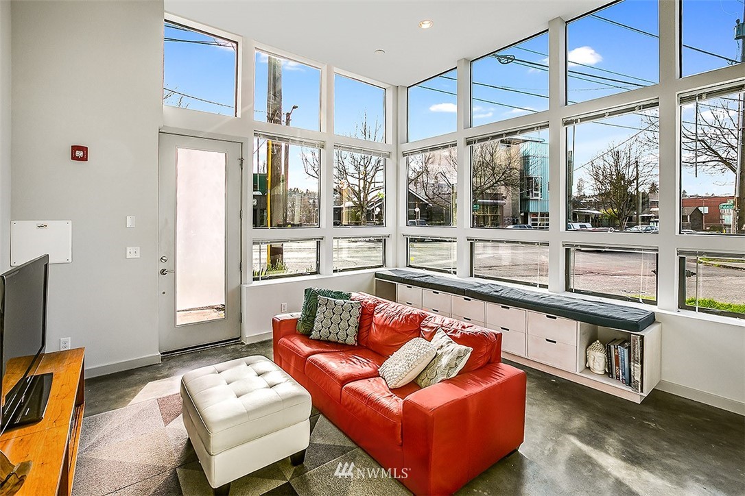 200 North 36th Street Seattle, WA 98103 - Photo 2 of 25 Gallery Image 2
