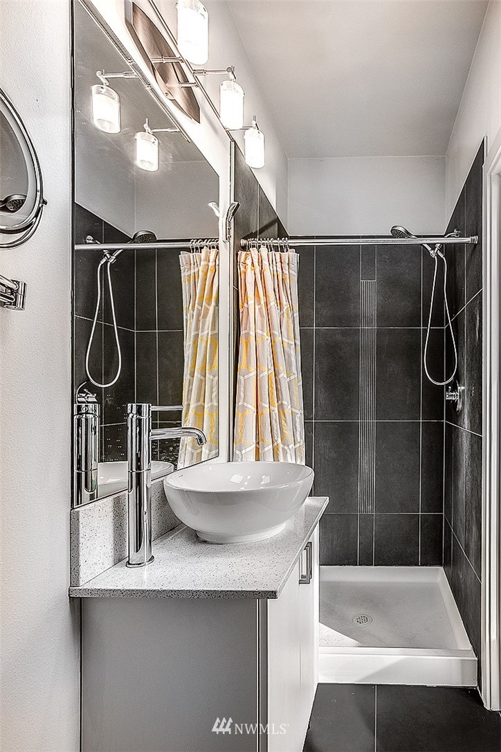 200 North 36th Street Seattle, WA 98103 - Photo 11 of 25 Gallery Image 11