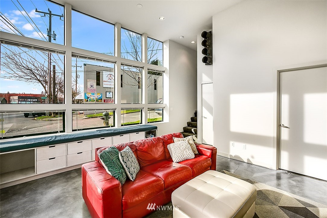 200 North 36th Street Seattle, WA 98103 - Photo 3 of 25 Gallery Image 3