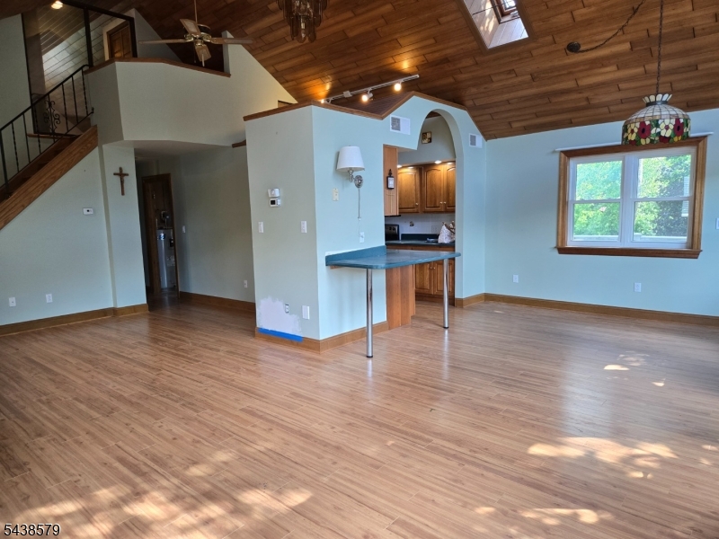 2967 River Road Phillipsburg, NJ 08865 - Photo 3 of 42