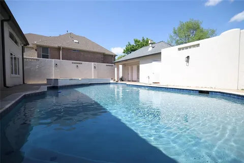 $1,200,000 | 911 Walnut Falls Circle, Mansfield, TX 76063