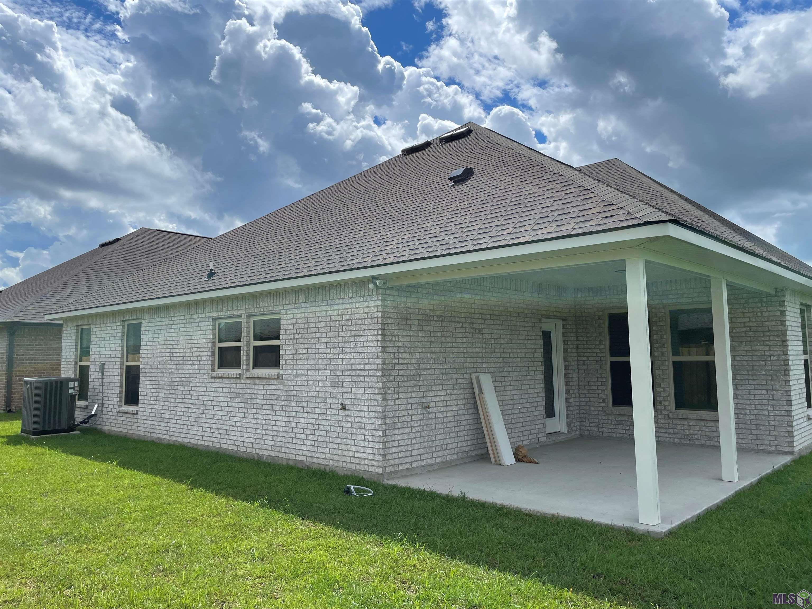 135 Rue Jeanette Houma, LA 70364 - Photo 6 of 7 Gallery Image 6