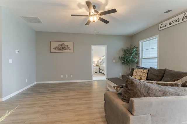 $329,900 | 3103 Torboy Drive, Evansville, IN 47725