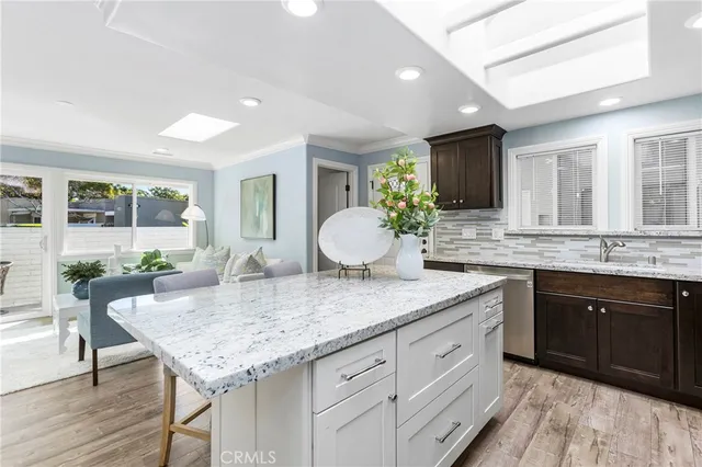 $609,950 | 2046 Via Mariposa East, Unit P, Laguna Woods, CA 92637