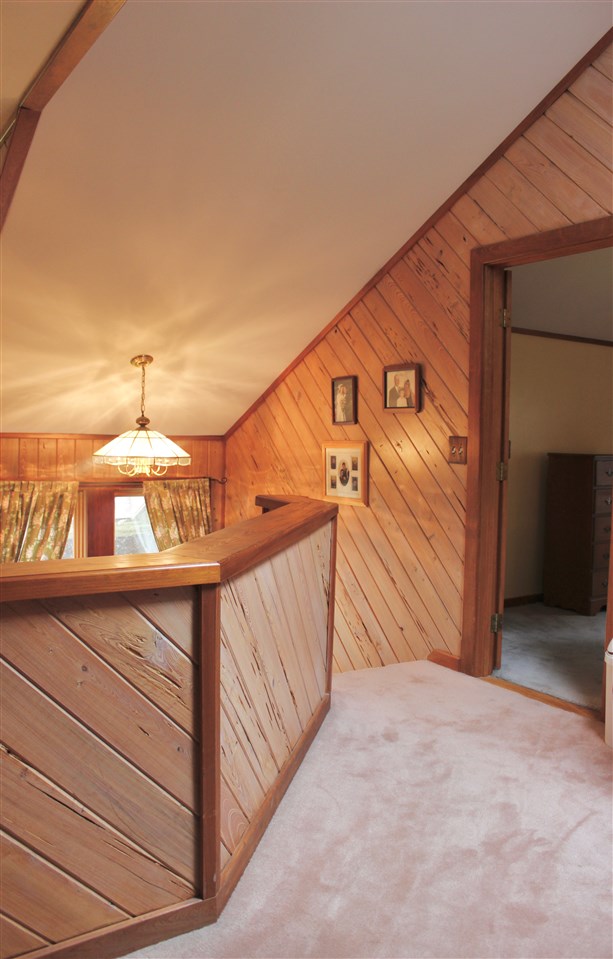 1381 Windham Hill Road Townshend, VT 05359 - Photo 15 of 26