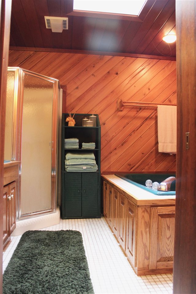 1381 Windham Hill Road Townshend, VT 05359 - Photo 19 of 26