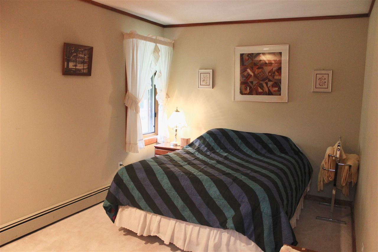 1381 Windham Hill Road Townshend, VT 05359 - Photo 20 of 26