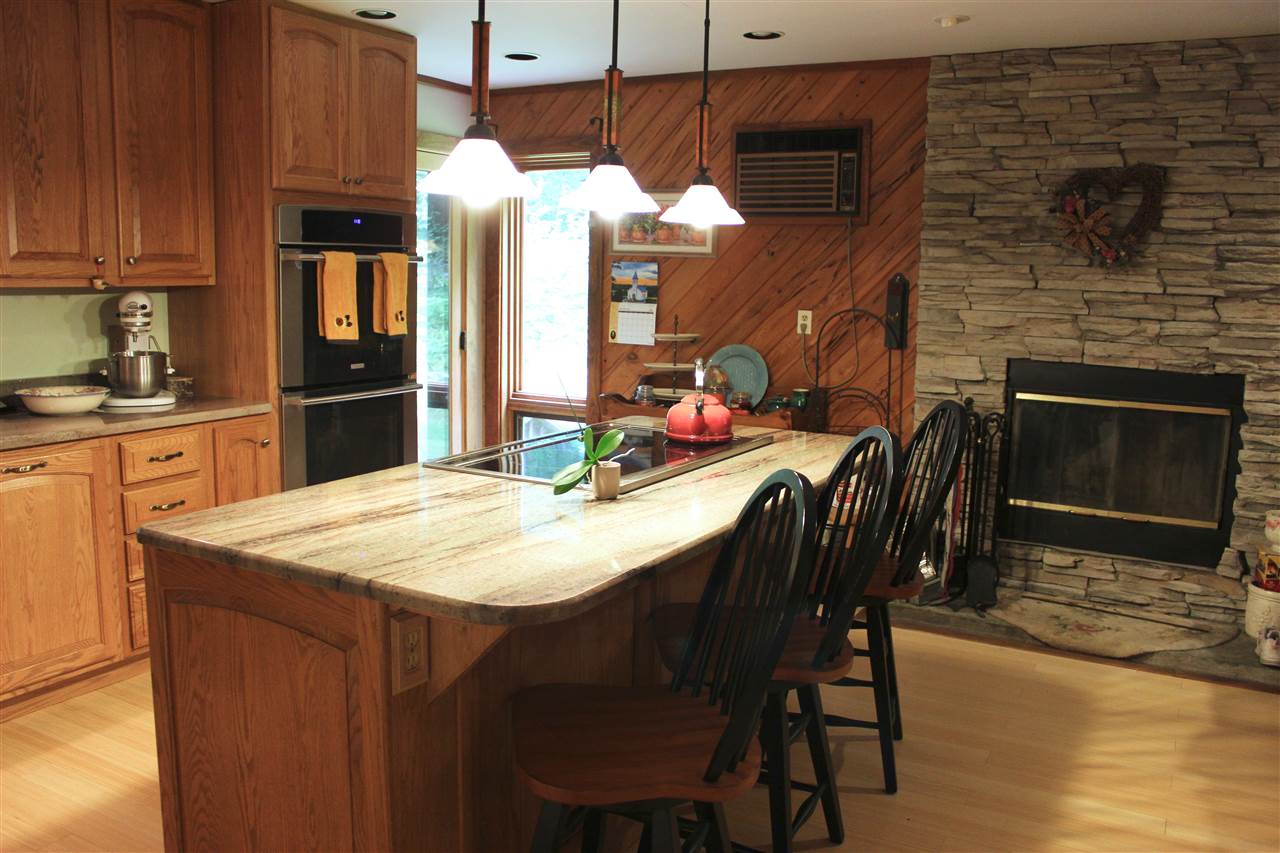 1381 Windham Hill Road Townshend, VT 05359 - Photo 5 of 26