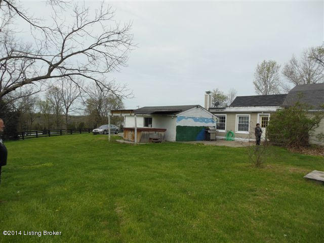 8405 Routt Road Louisville, KY 40299 - Photo 9 of 35 DSCN3147