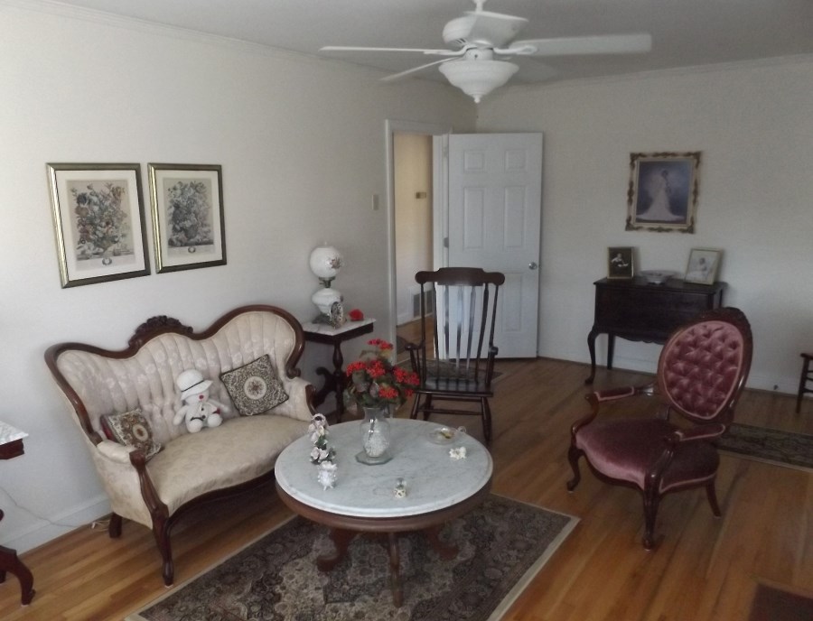 906 Plantation Road Anderson, SC 29621 - Photo 3 of 22
