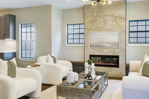 $920,000 | 2109 Sul Ross Street, Houston, TX 77098