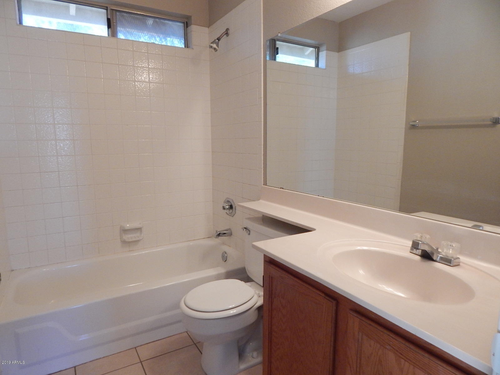 1737 East Carter Road Phoenix, AZ 85042 - Photo 12 of 19 Main Bathroom Upstairs