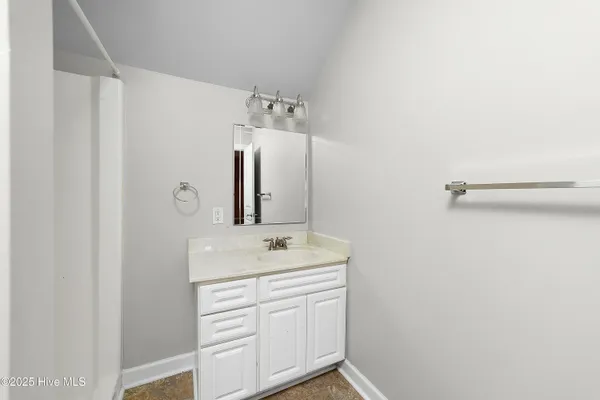 $375,000 | 804 Treyburn Circle, Greenville, NC 27858