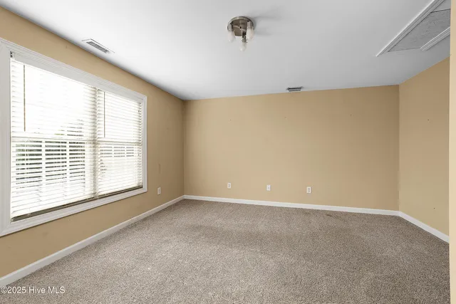 $400,000 | 804 Treyburn Circle, Greenville, NC 27858