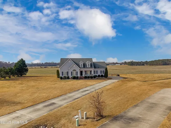 $375,000 | 804 Treyburn Circle, Greenville, NC 27858