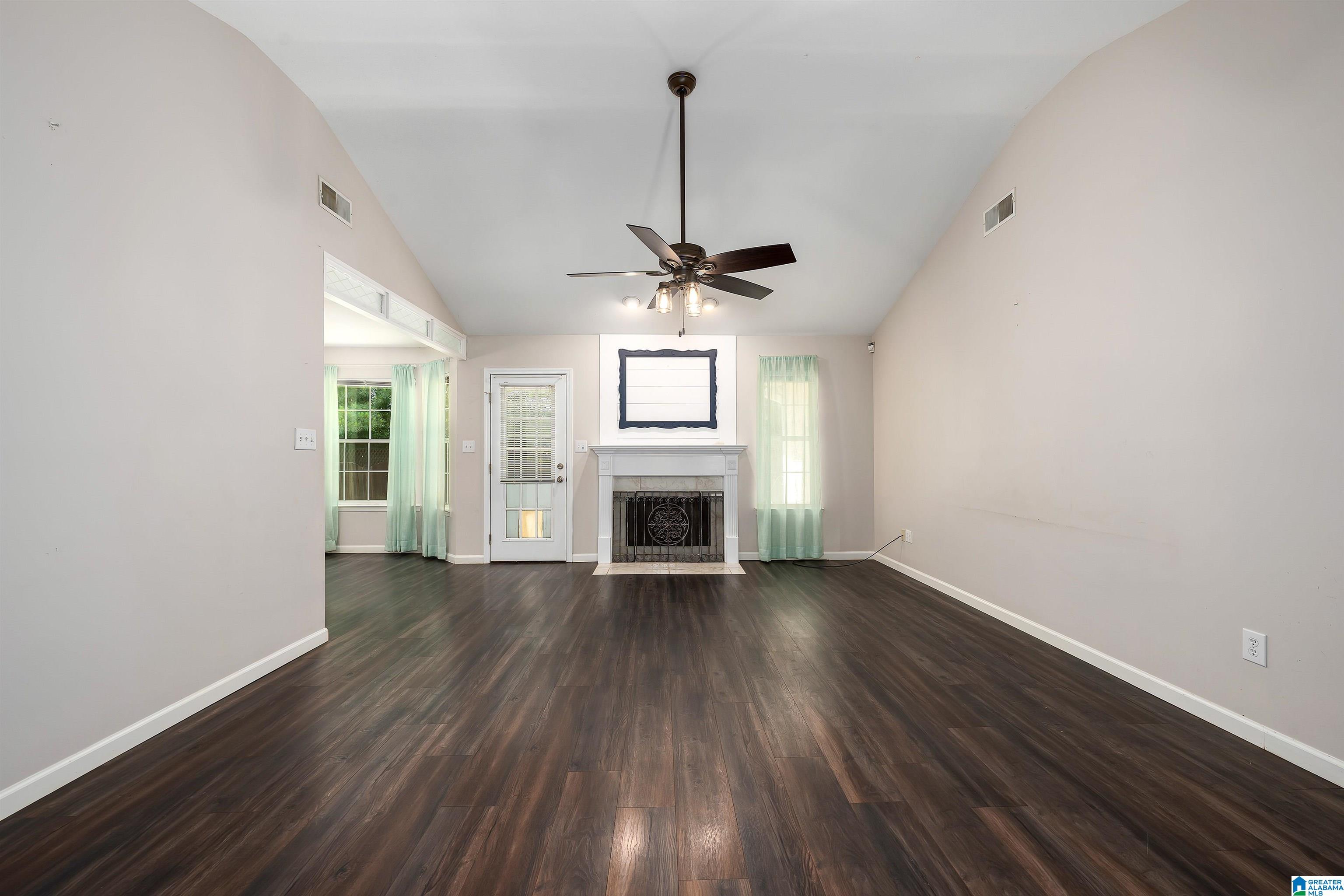 306 St Charles Way Helena, AL 35080 - Photo 6 of 26