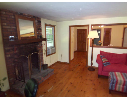 55 Crocker Pond Road Wrentham, MA 02093 - Photo 7 of 8 Gallery Image 7