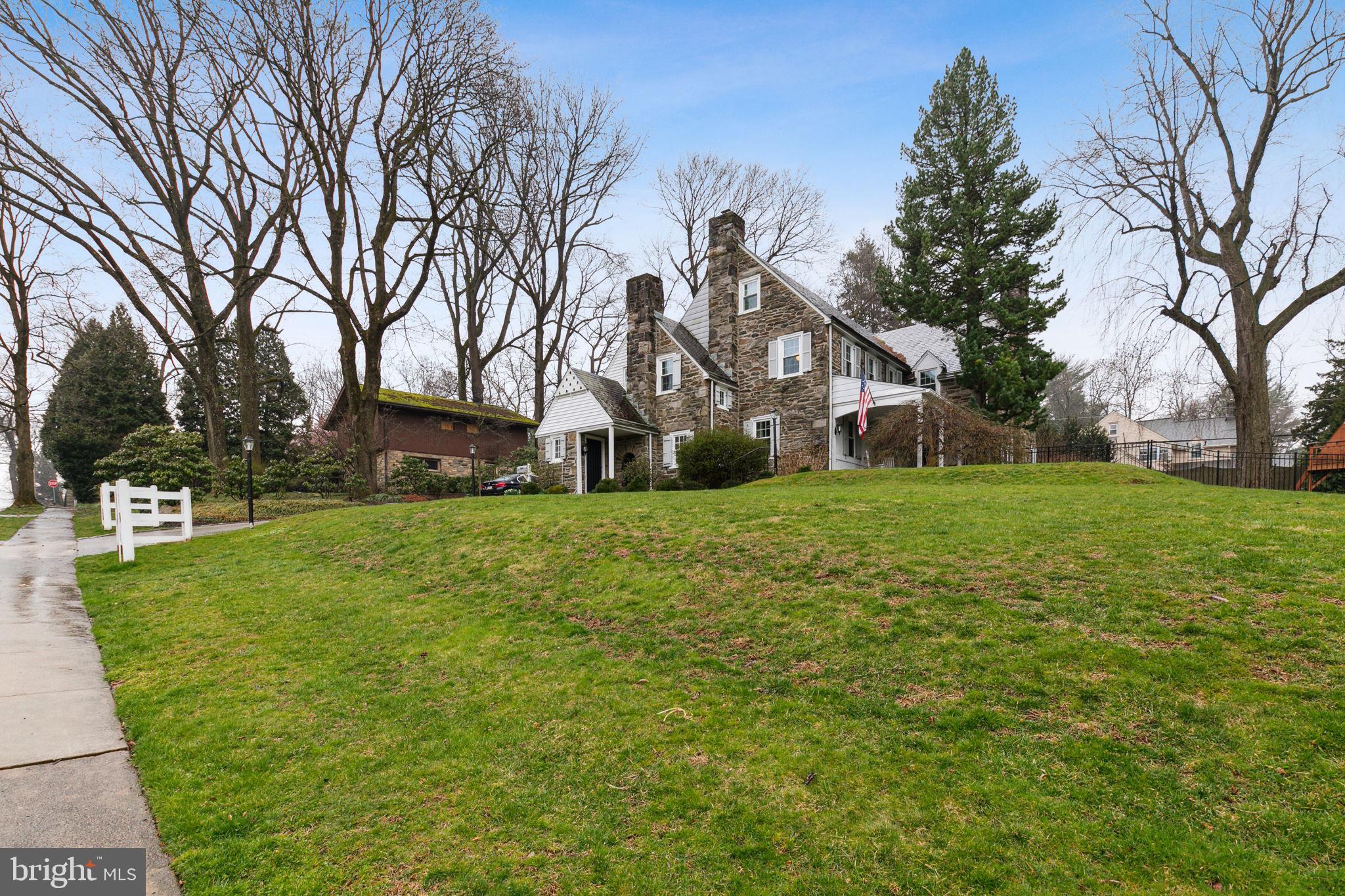 7808 Cobden Road Glenside, PA 19038 - Photo 4 of 67 Gallery Image 4