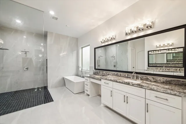 $1,950,000 | 19 Sanctuary Trail, Missouri City, TX 77459