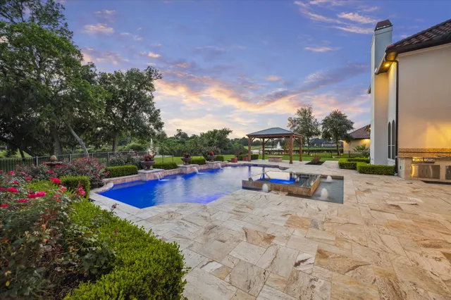 $1,950,000 | 19 Sanctuary Trail, Missouri City, TX 77459