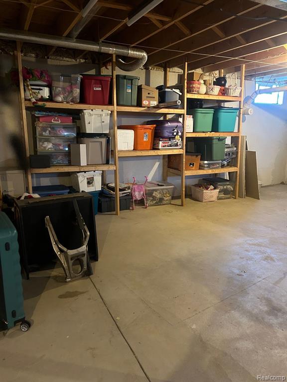 1020 Woodhaven Road Howell, MI 48855 - Photo 24 of 30
