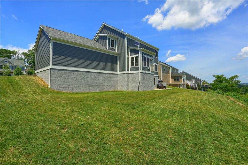 130 Vista Ridge Lane Valencia, PA 16059 - Photo 23 of 25 Enjoy the outdoors on the rear patio.