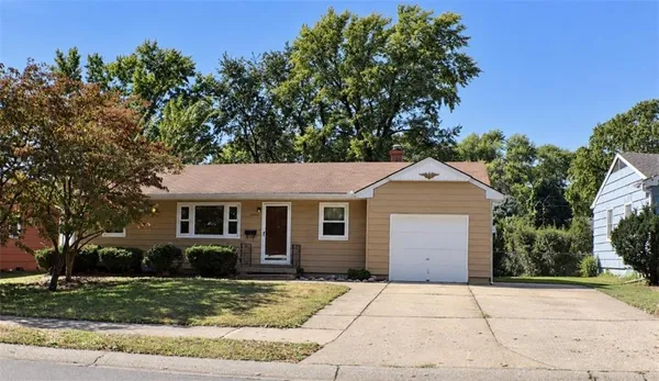 $199,900 | 3600 South Main Street, Independence, MO 64055