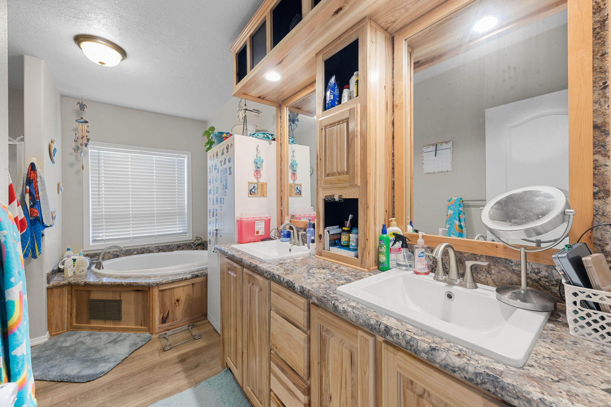 243 Highway 234 Eagle Point, OR 97524 - Photo 11 of 37 079A6179