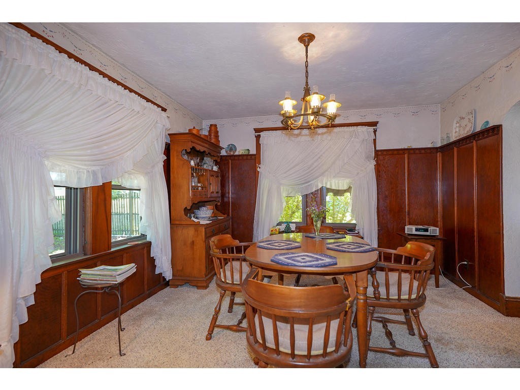 34 Maple Street Mendon, MA 01756 - Photo 4 of 18 Gallery Image 4