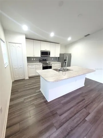 $1,900 | 281 Arbuthnot Street, Winter Haven, FL 33881