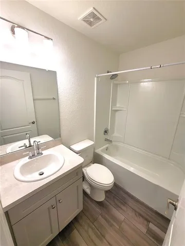 $1,900 | 281 Arbuthnot Street, Winter Haven, FL 33881