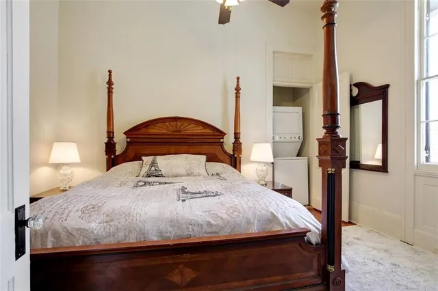 $1,600 | 5221 Magazine Street, Unit 4, New Orleans, LA 70115