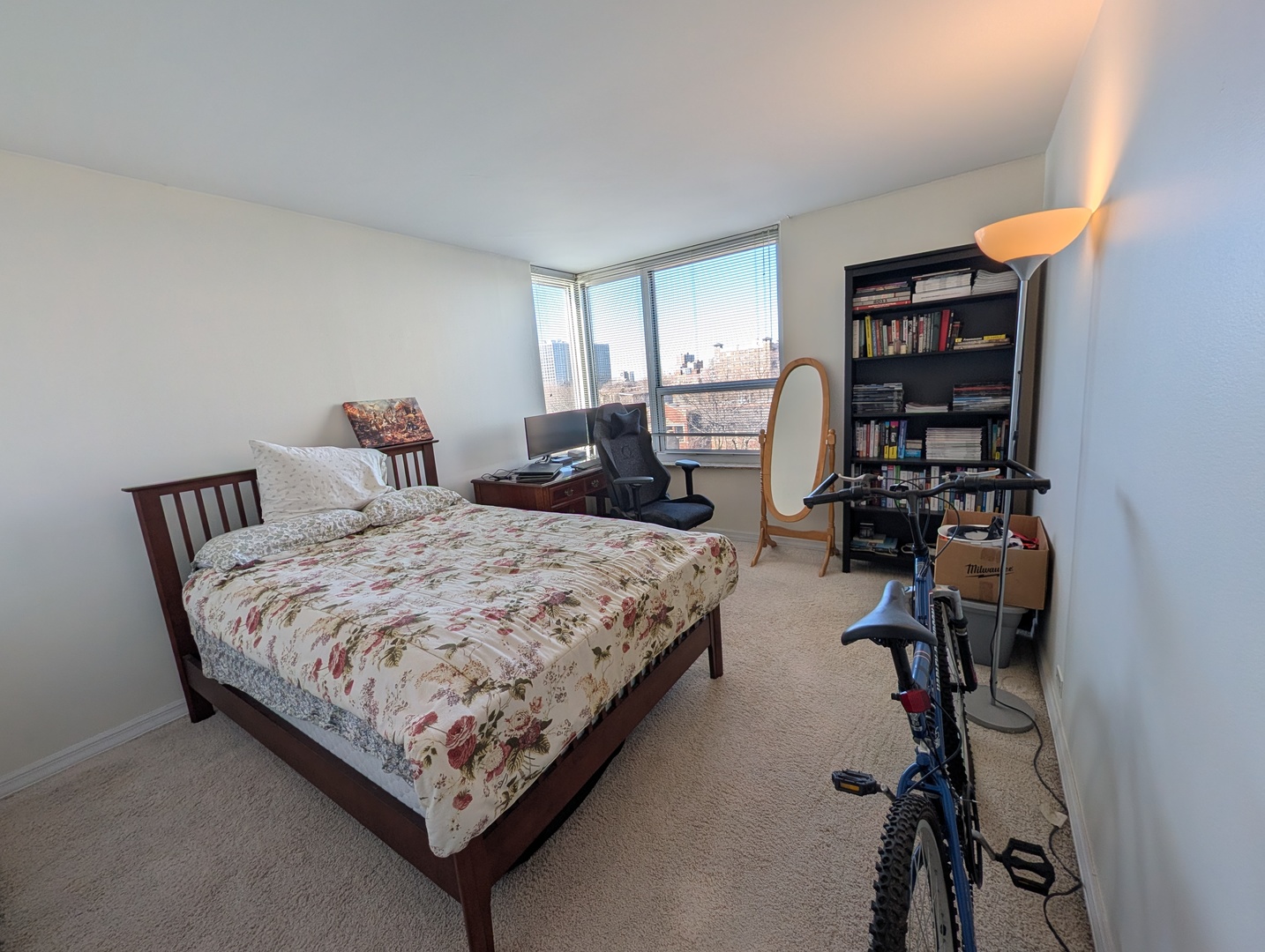 720 West Gordon Terrace, Unit 6K Chicago, IL 60613 - Photo 14 of 32