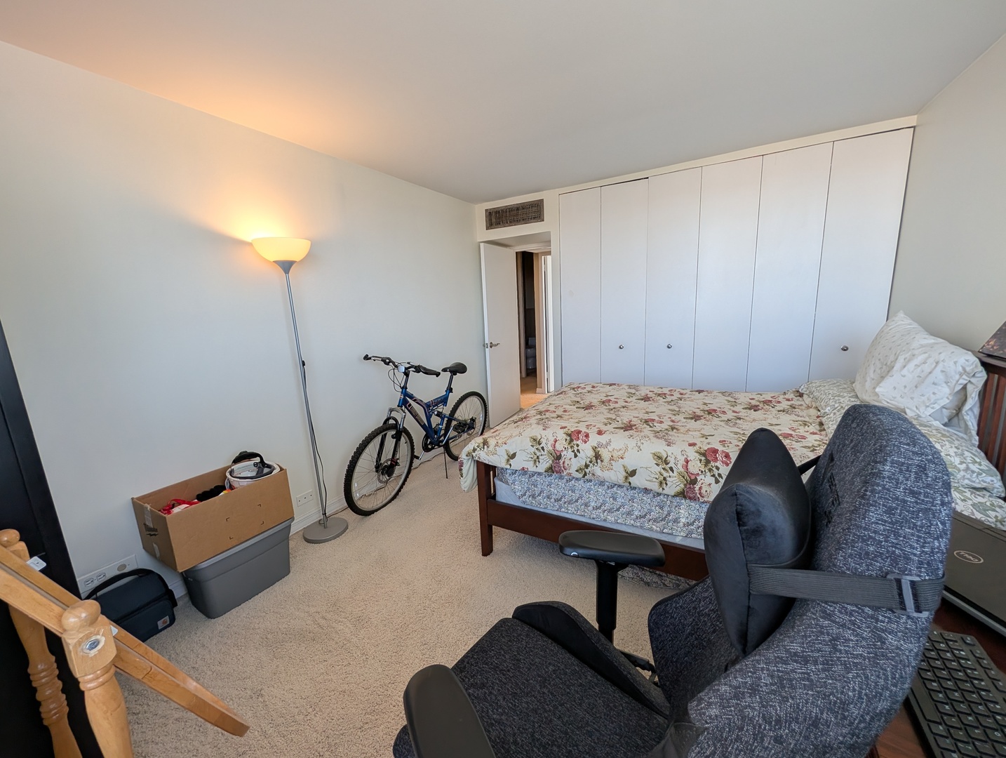 720 West Gordon Terrace, Unit 6K Chicago, IL 60613 - Photo 15 of 32