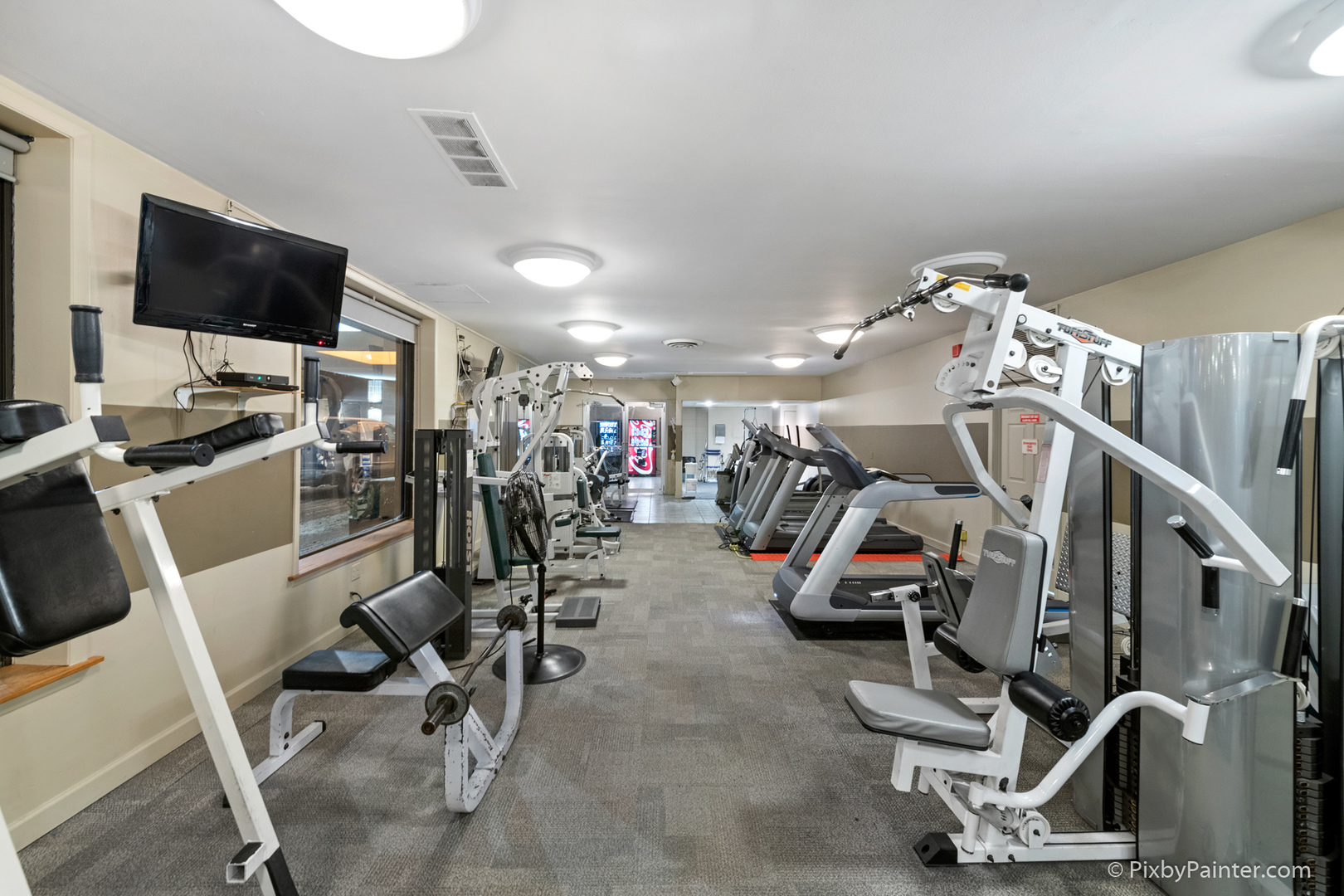 720 West Gordon Terrace, Unit 6K Chicago, IL 60613 - Photo 27 of 32