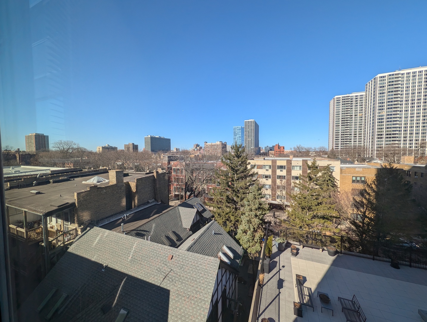 720 West Gordon Terrace, Unit 6K Chicago, IL 60613 - Photo 8 of 32