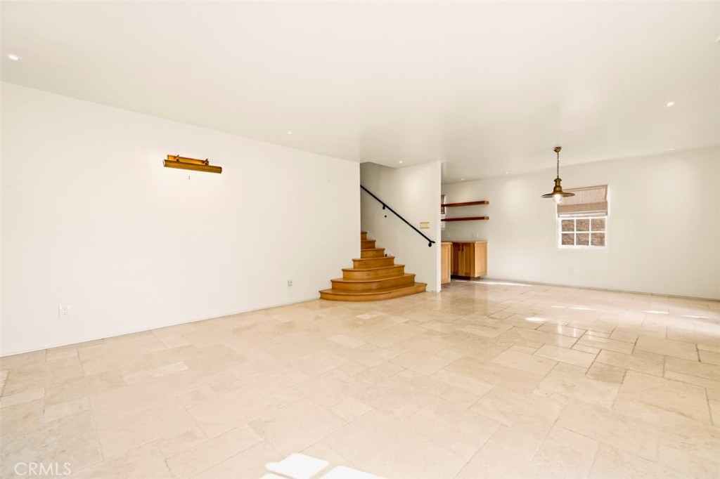 89 Rivo Alto Canal Long Beach, CA 90803 - Photo 11 of 60