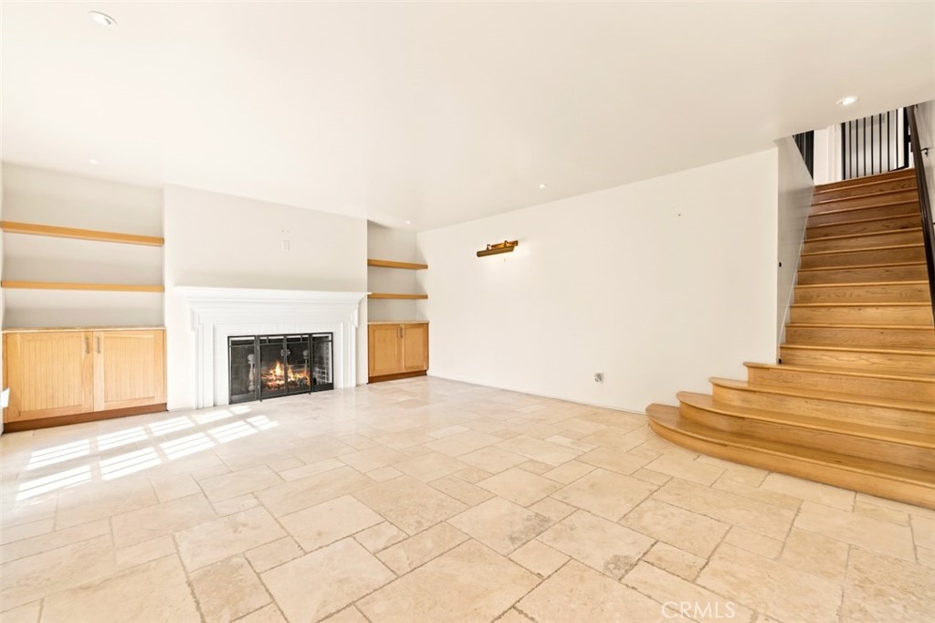 89 Rivo Alto Canal Long Beach, CA 90803 - Photo 13 of 60