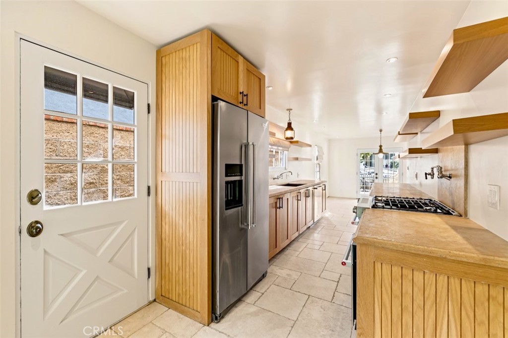 89 Rivo Alto Canal Long Beach, CA 90803 - Photo 21 of 60