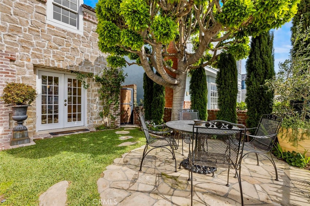 89 Rivo Alto Canal Long Beach, CA 90803 - Photo 34 of 60