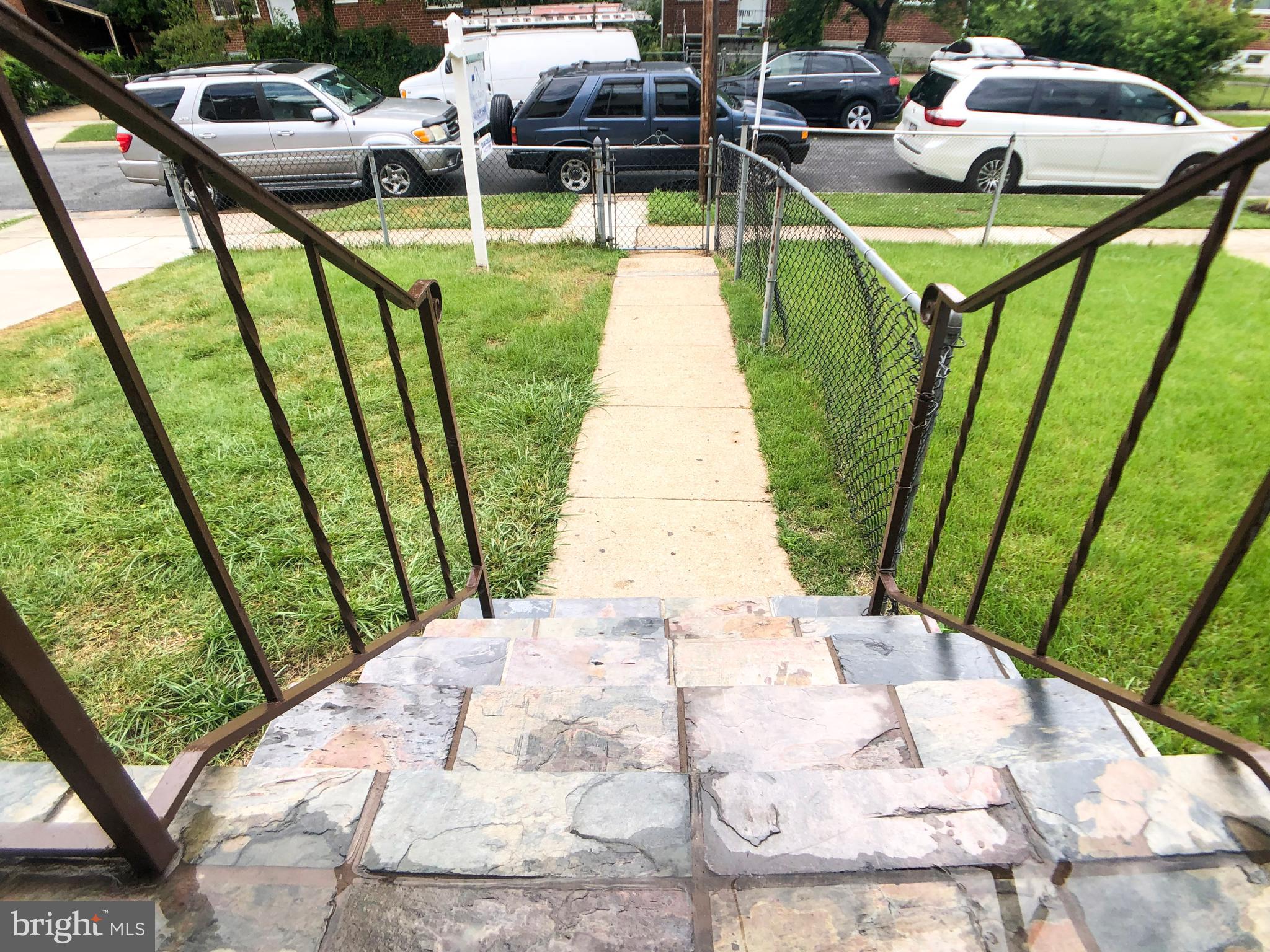 7623 25th Avenue Adelphi, MD 20783 - Photo 3 of 45 Front Stairs