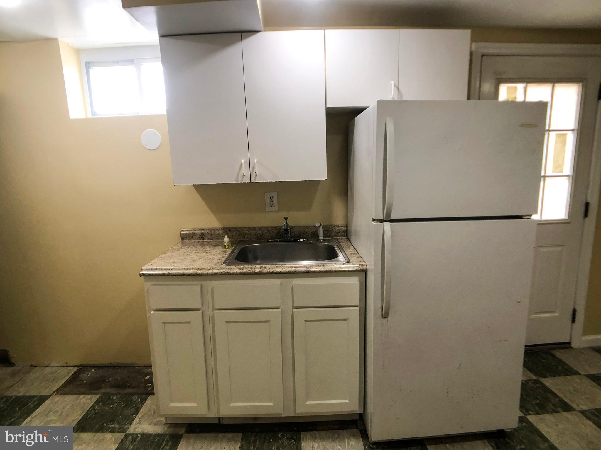 7623 25th Avenue Adelphi, MD 20783 - Photo 34 of 45 Kitchenette