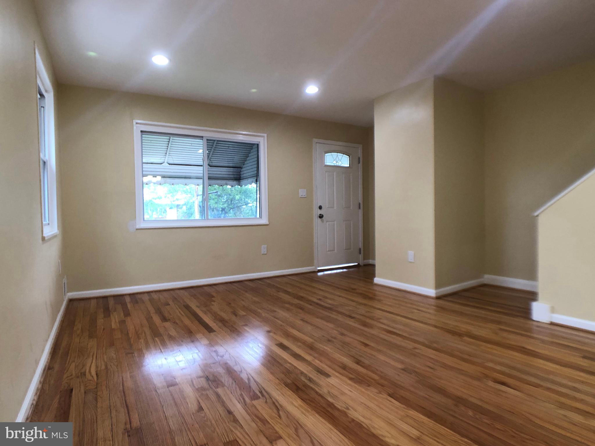 7623 25th Avenue Adelphi, MD 20783 - Photo 7 of 45 Living Area