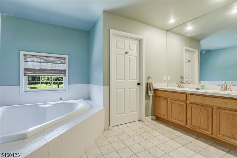 8 Saddle Ridge Road Sparta, NJ 07871 - Photo 23 of 47 Gallery Image 23
