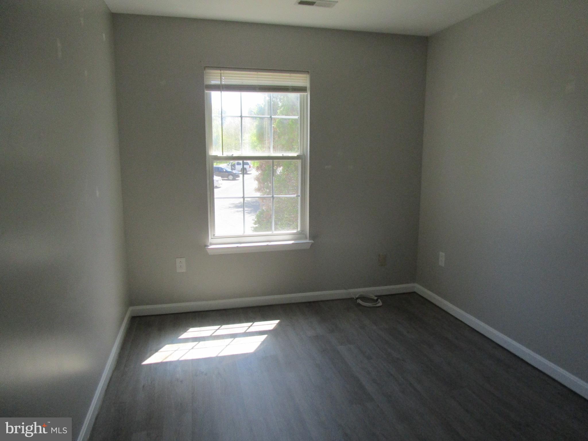 306 Roff Point Drive Odenton, MD 21113 - Photo 11 of 27 Bedroom 1