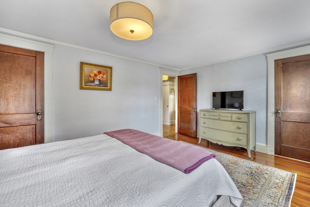 86 Pine Street Woburn, MA 01801 - Photo 17 of 27