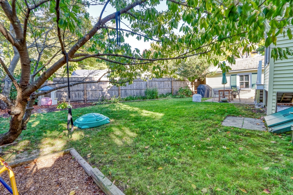 86 Pine Street Woburn, MA 01801 - Photo 20 of 27