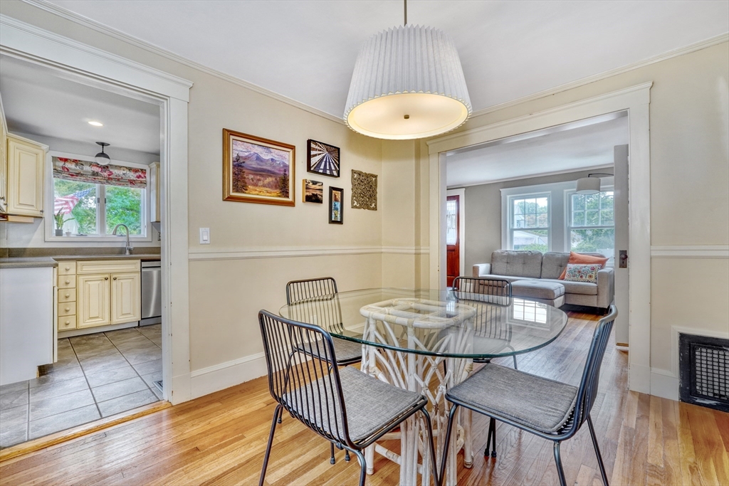 86 Pine Street Woburn, MA 01801 - Photo 8 of 27