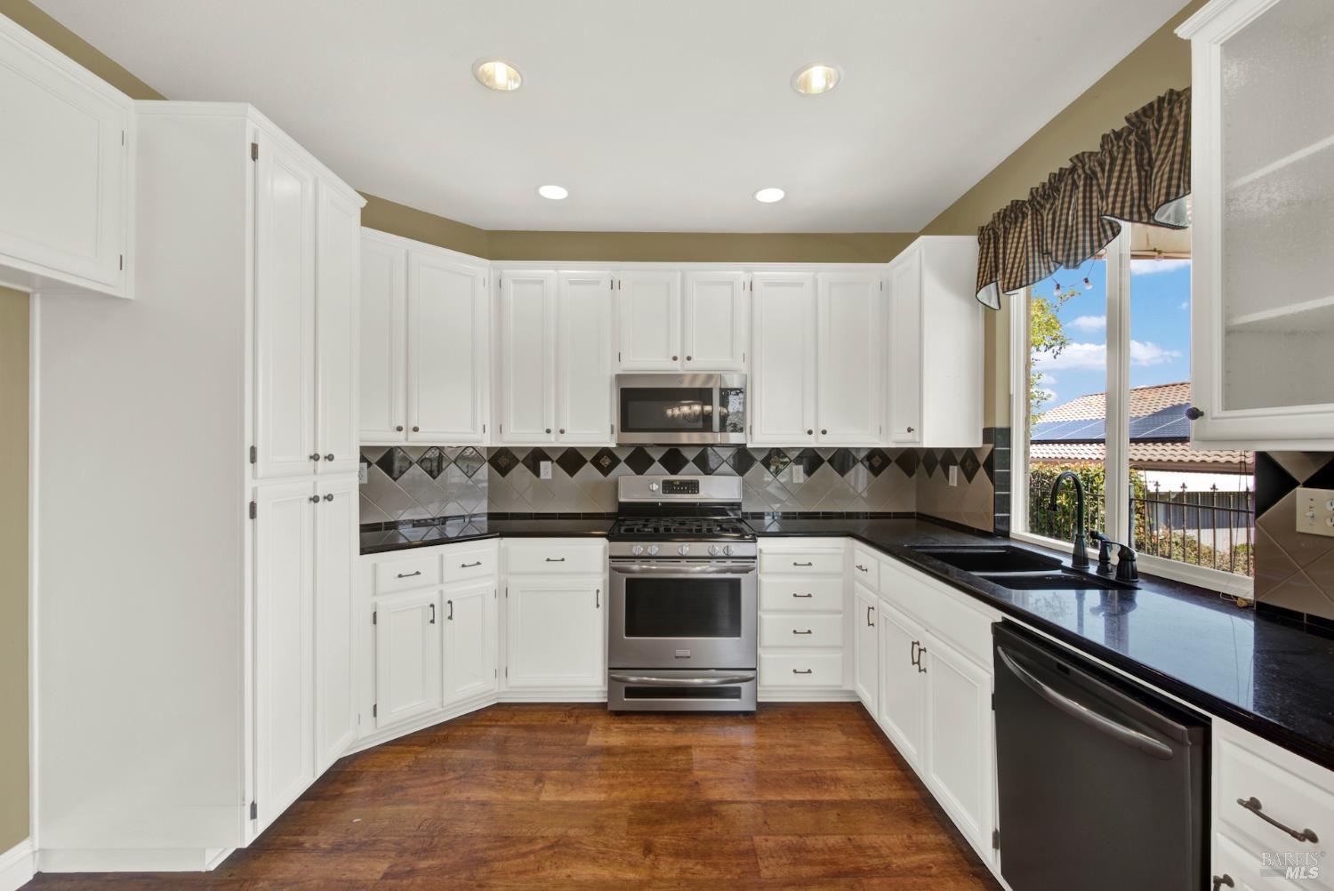 390 Edgewood Drive Rio Vista, CA 94571 - Photo 38 of 99